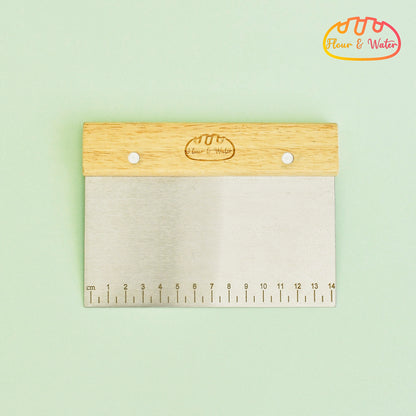 Stainless Steel Bench Scraper / Dough Cutter with Ruler