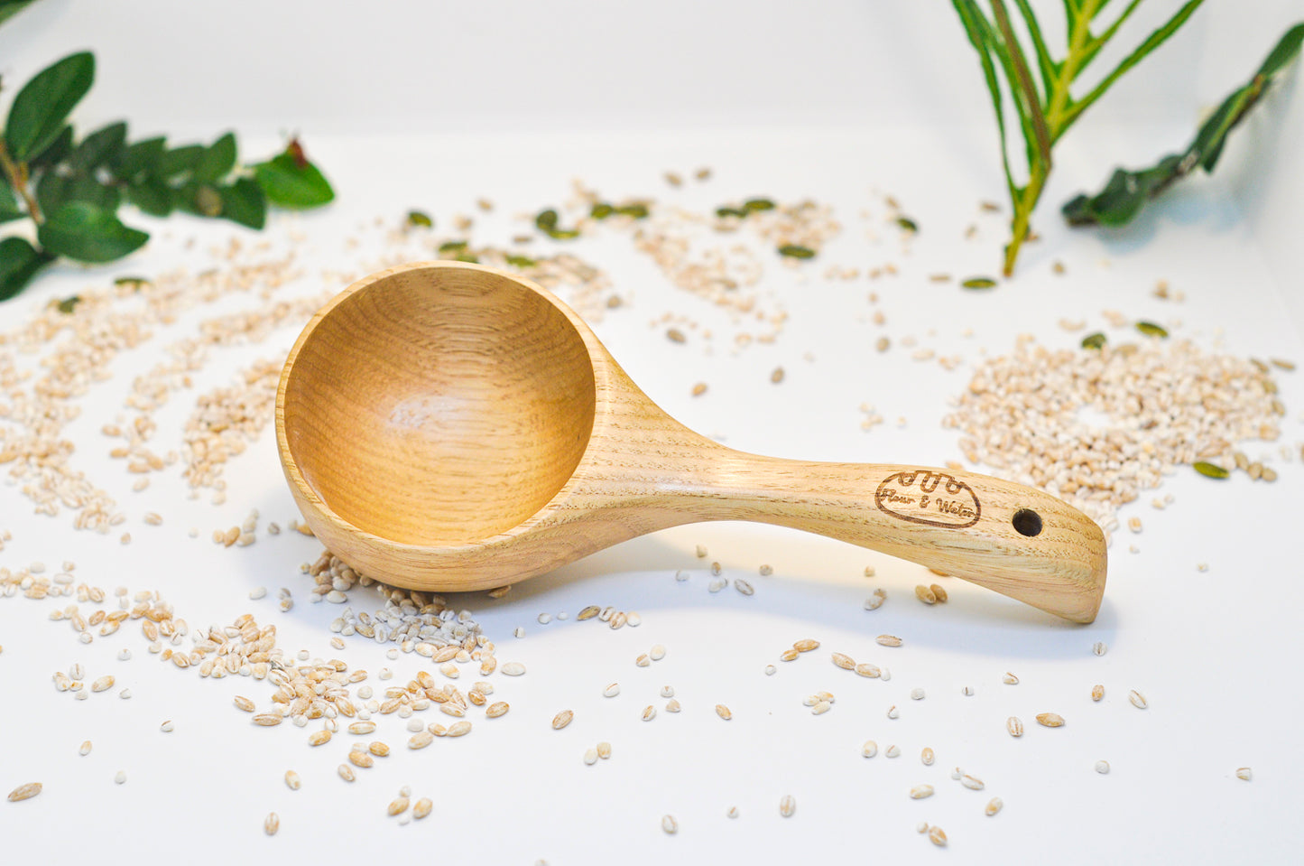 Round Natural Bamboo Flour Measuring Scoop