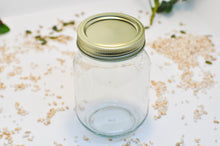 Load image into Gallery viewer, Old Fashioned Mason Jar with Lid 500ml
