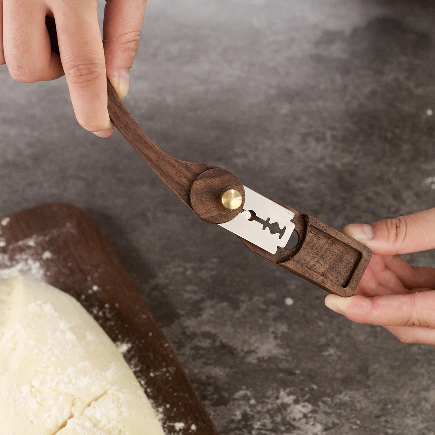 Magnetic Wooden Bread Lame - Artisan Scoring Tool